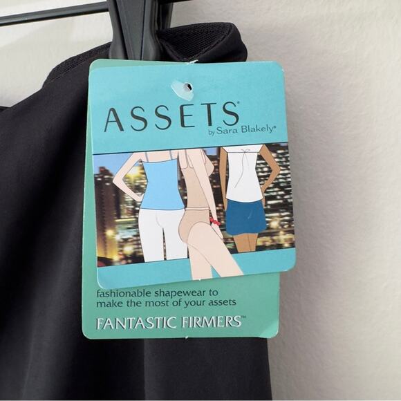 Assets by Spanx Sarah Blakely Stretch Shapewear Fantastic Firmers Shorts Black - Picture 6 of 8